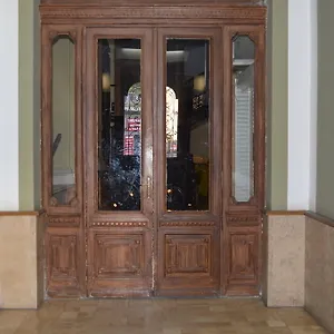 foglaljon itt